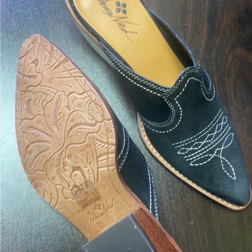 Patricia Nash Mules